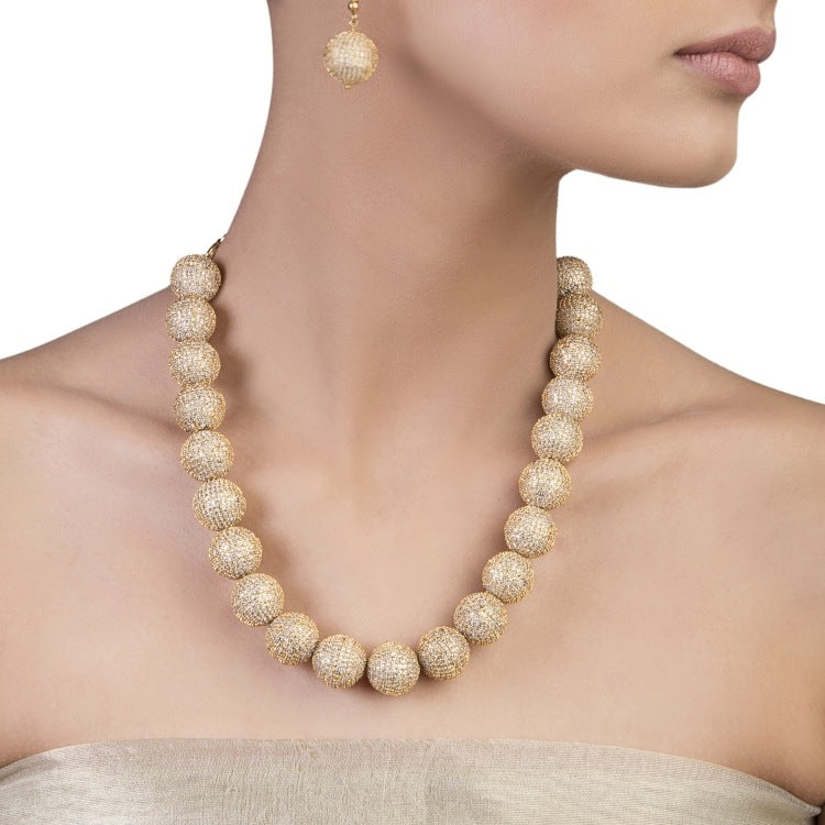 STUDDED ZIRCON GOLD NECKLACE