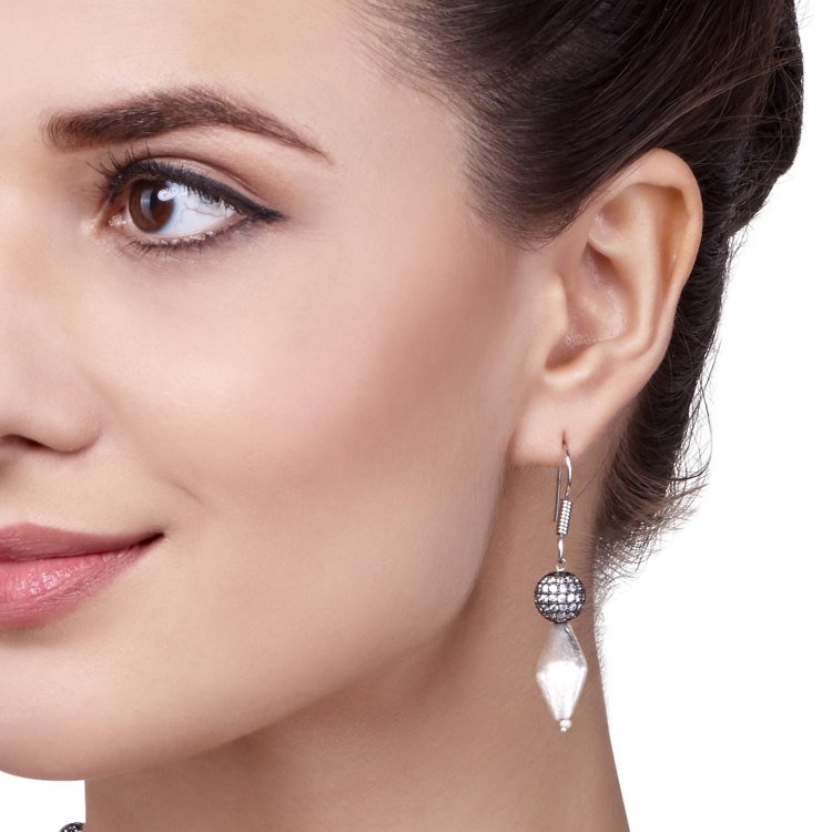 VICTORIAN SILVER BALL SET