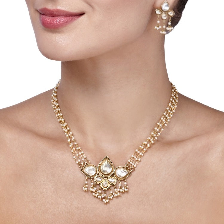 JIVANTIKA NECKLACE