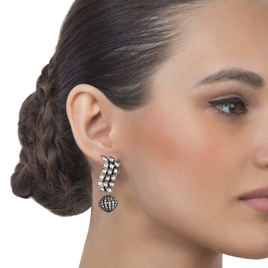 VICTORIAN KUNDAN TRILINE EARRING