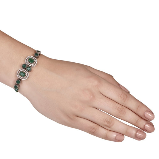 ZIRCON GREEN ONYX RAKHI