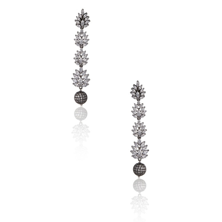 VICTORIAN ZIRCON LEAF EARRING