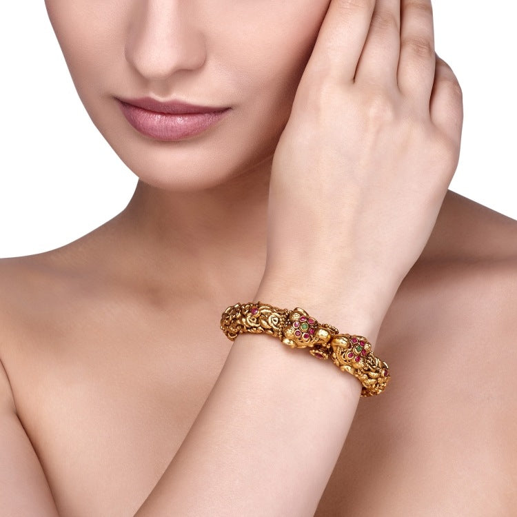 STUDDED RUBY ELEPHANT BANGLE