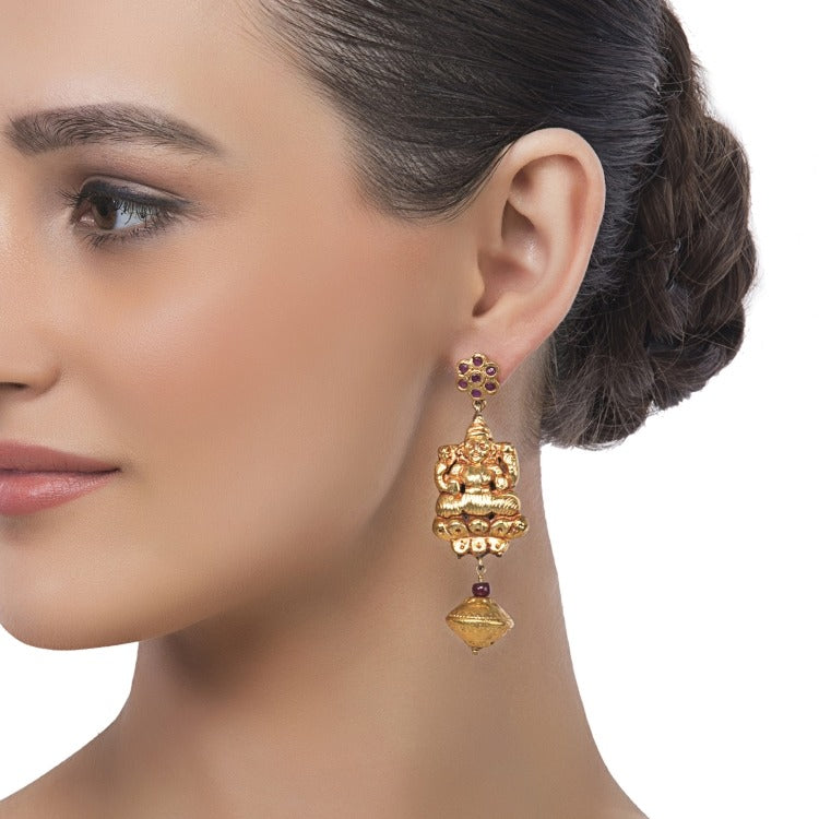 TEMPLE GOLD EARRING