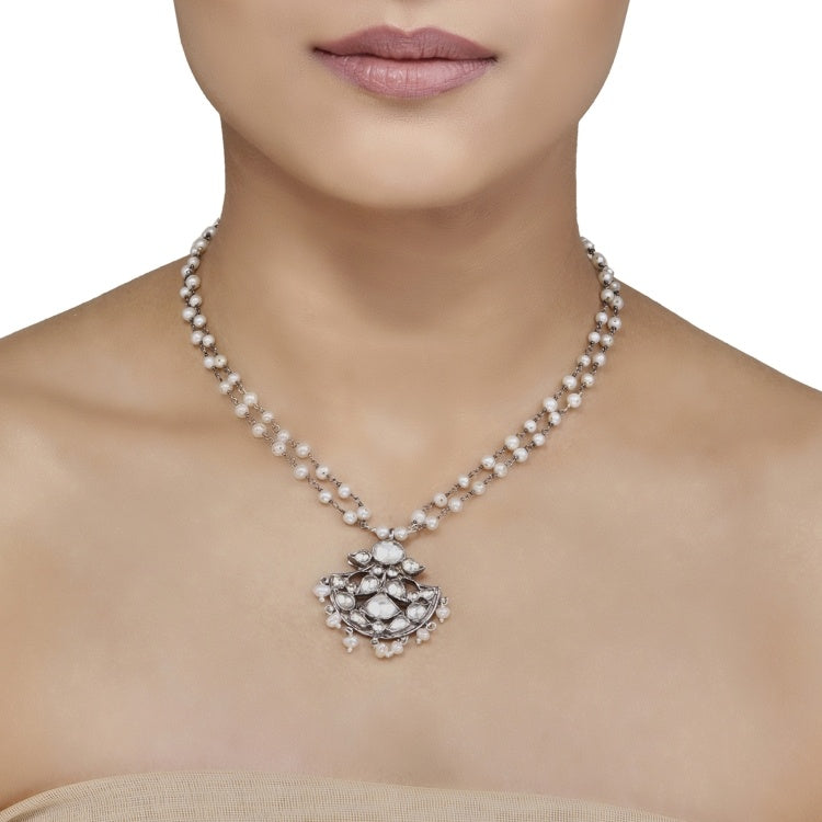 Kundan White Pearls Pendant