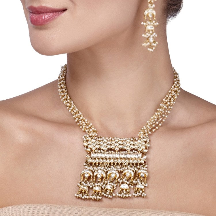 JATASYA NECKLACE