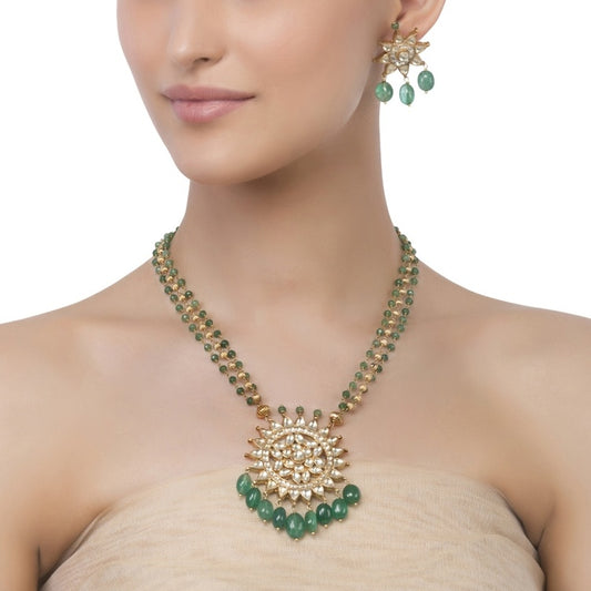 Kundan Onyx Pendant Set