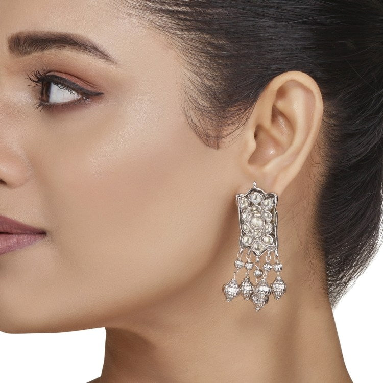 Silver Balls Kundan Earring