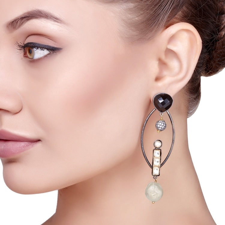 Kundan Black Onyx Oval Earring