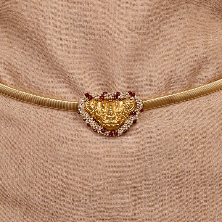 TEMPLE WITH PEARL BELT
