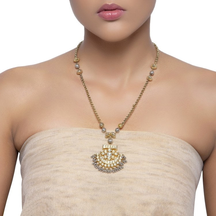 KUNDAN GHUNGROO PENDANT