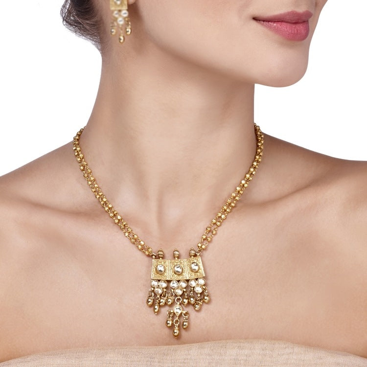 GUYANA NECKLACE