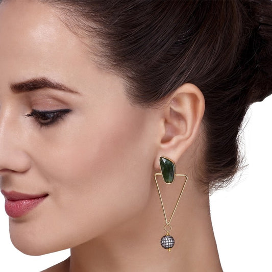 GREEN ONYX TRIANGLE EARRINGS