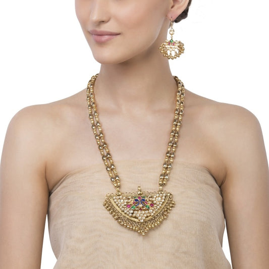 Kundan Peacock Pendant Set
