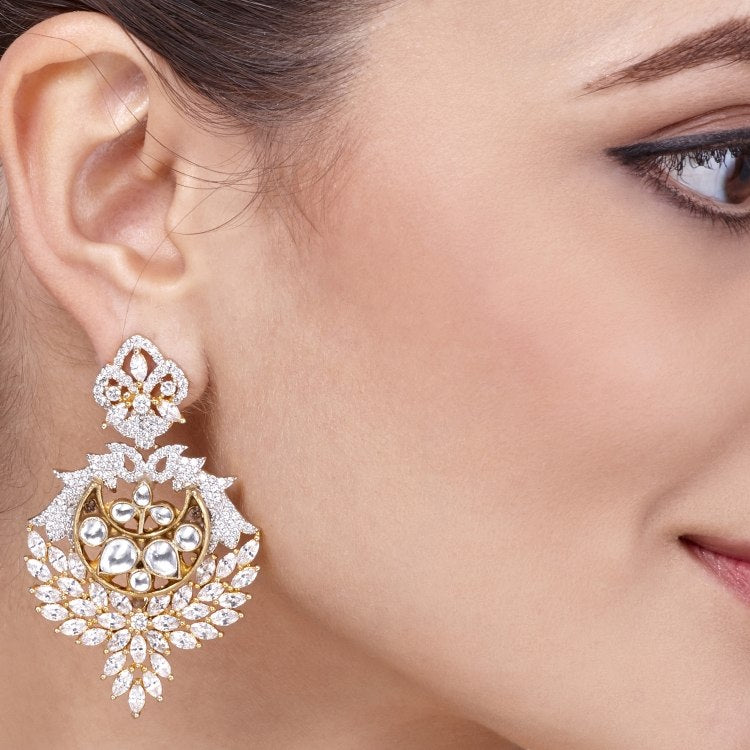 FINE KUNDAN CHAND EARRINGS