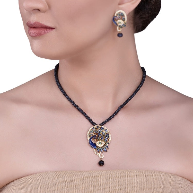 HUMA NECKLACE