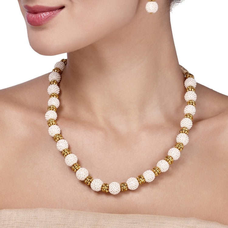 KAUTSAV NECKLACE