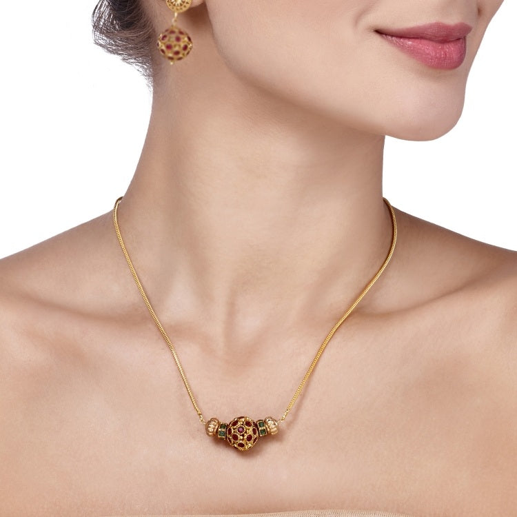 FAZILA NECKLACE