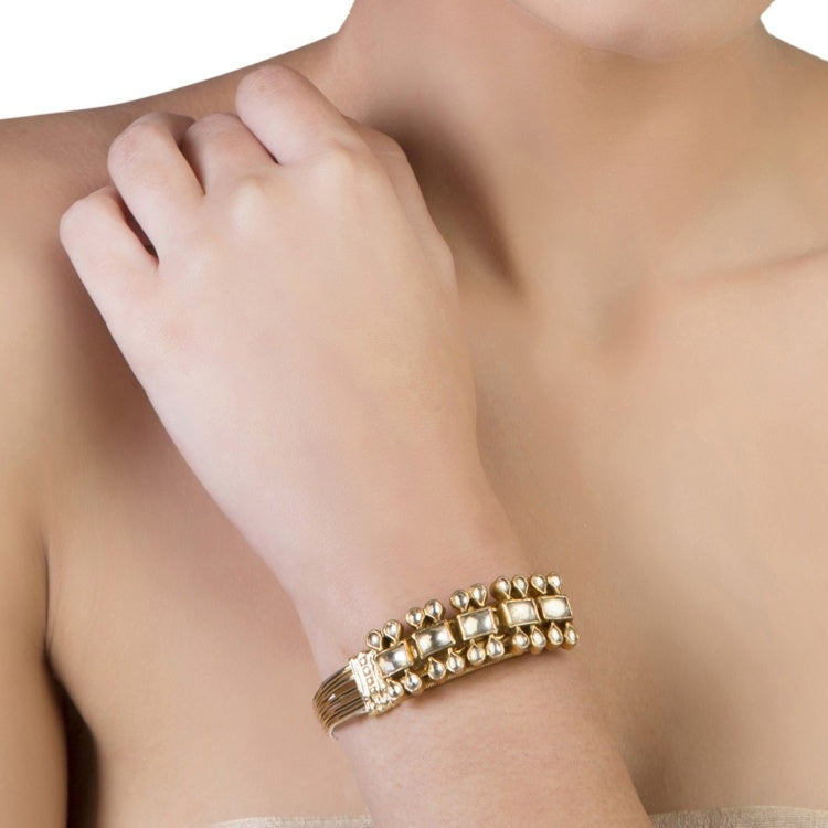 KUNDAN SQUARE BANGLE