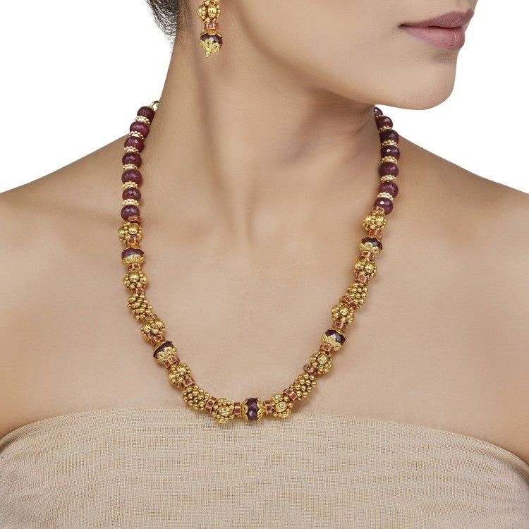 Gold Beads Ruby String