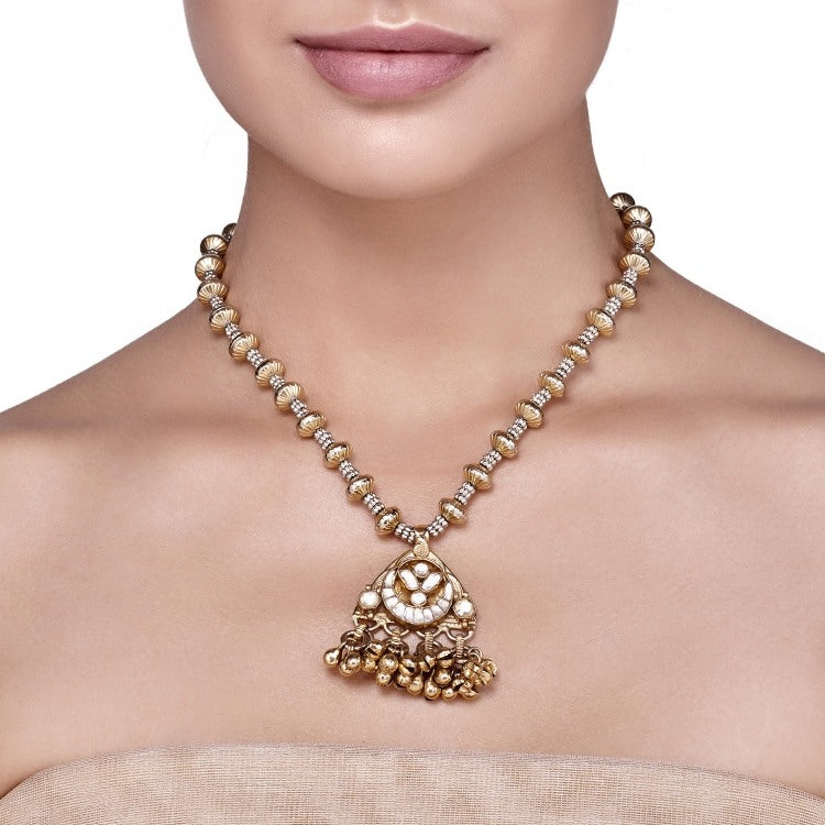 GOLDEN KUNDAN GHUNGROO PENDANT