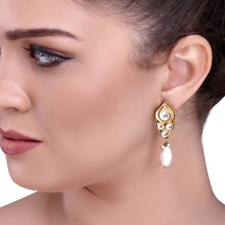 KUNDAN PEARL TEAR DROP EARRING