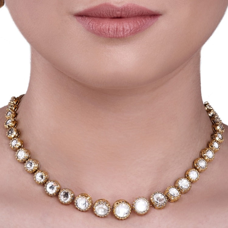 PARINEETI NECKLACE