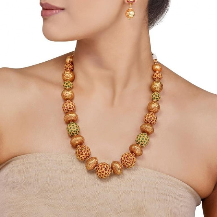 Ruby & Green Ball String