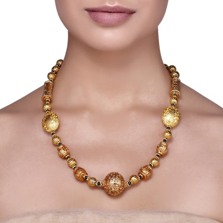 GOLDEN BALL GREEN ONYX STRING