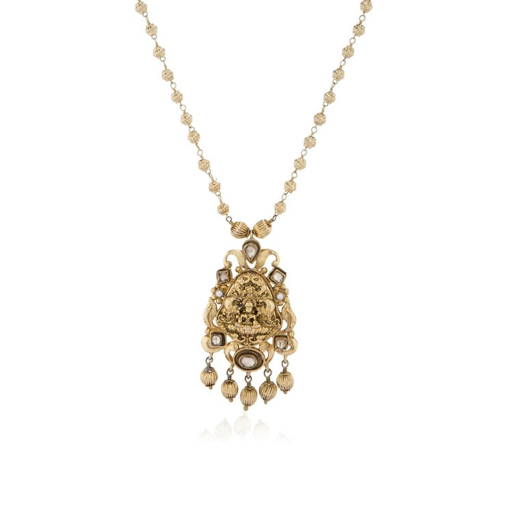 BHUVAANA NECKLACE