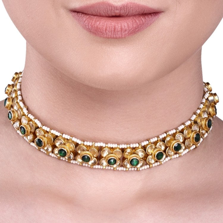 KUNDAN FLOWER CHOKER