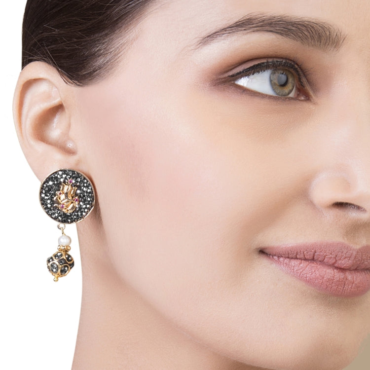 Aashee Earring