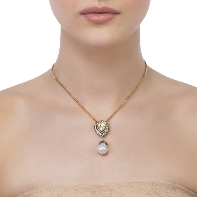 KUNDAN PEARL TEAR DROP PENDANT