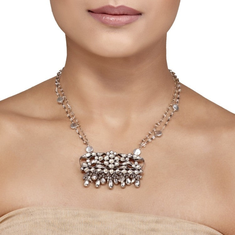Silver Floral Kundan Pendant